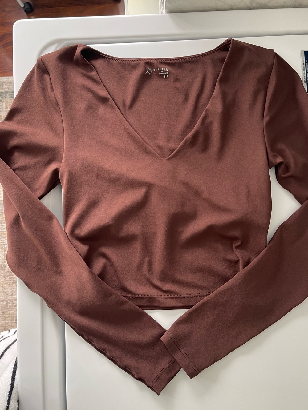 aerie Offline V-Neck Long Sleeve Athletic Tee
